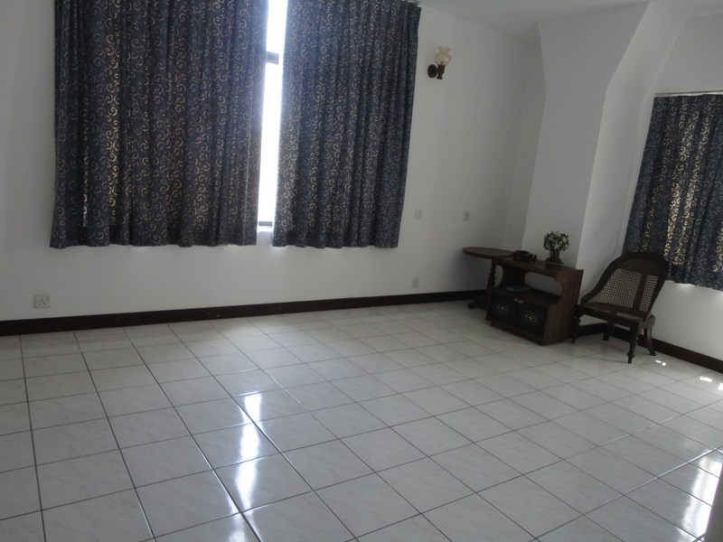 C03-0012-09-15